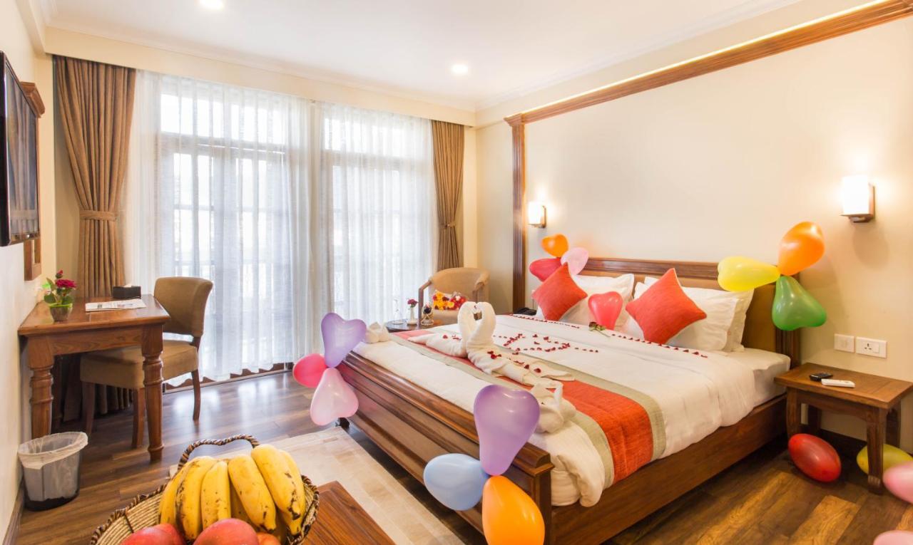 Hotel Portland Покхара Экстерьер фото
