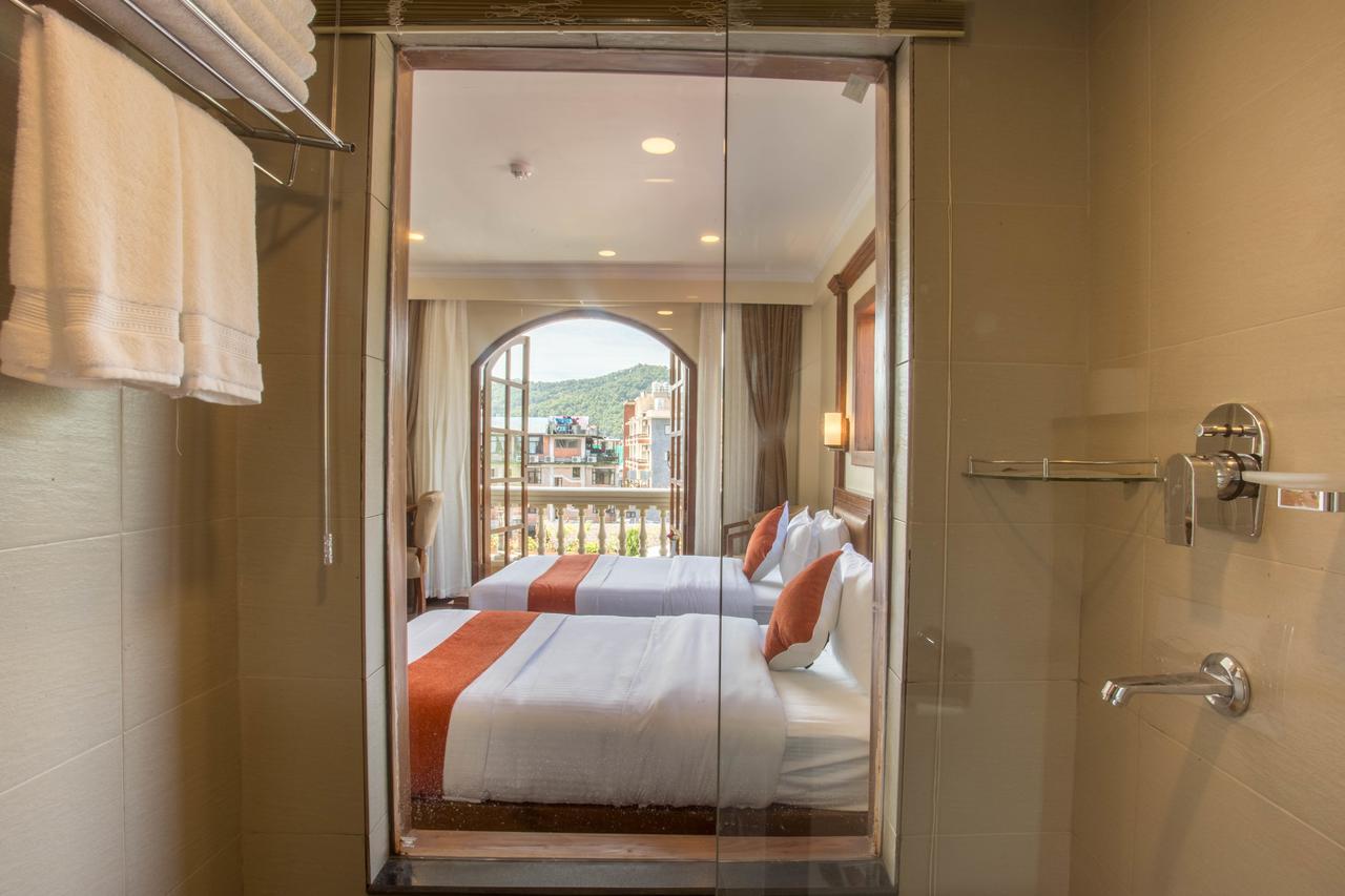 Hotel Portland Покхара Экстерьер фото